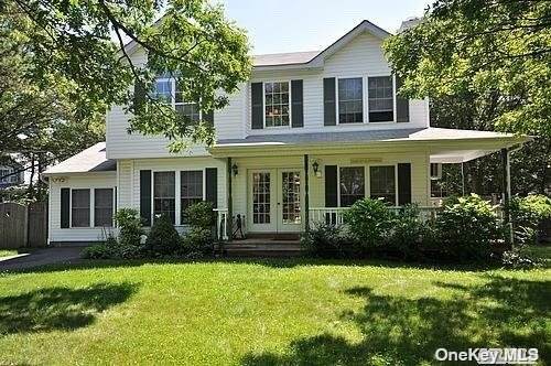 211 Middle Island Road - Photo 1