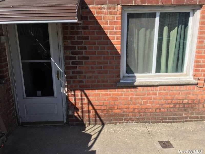 3569 Laconia Avenue - Photo 1