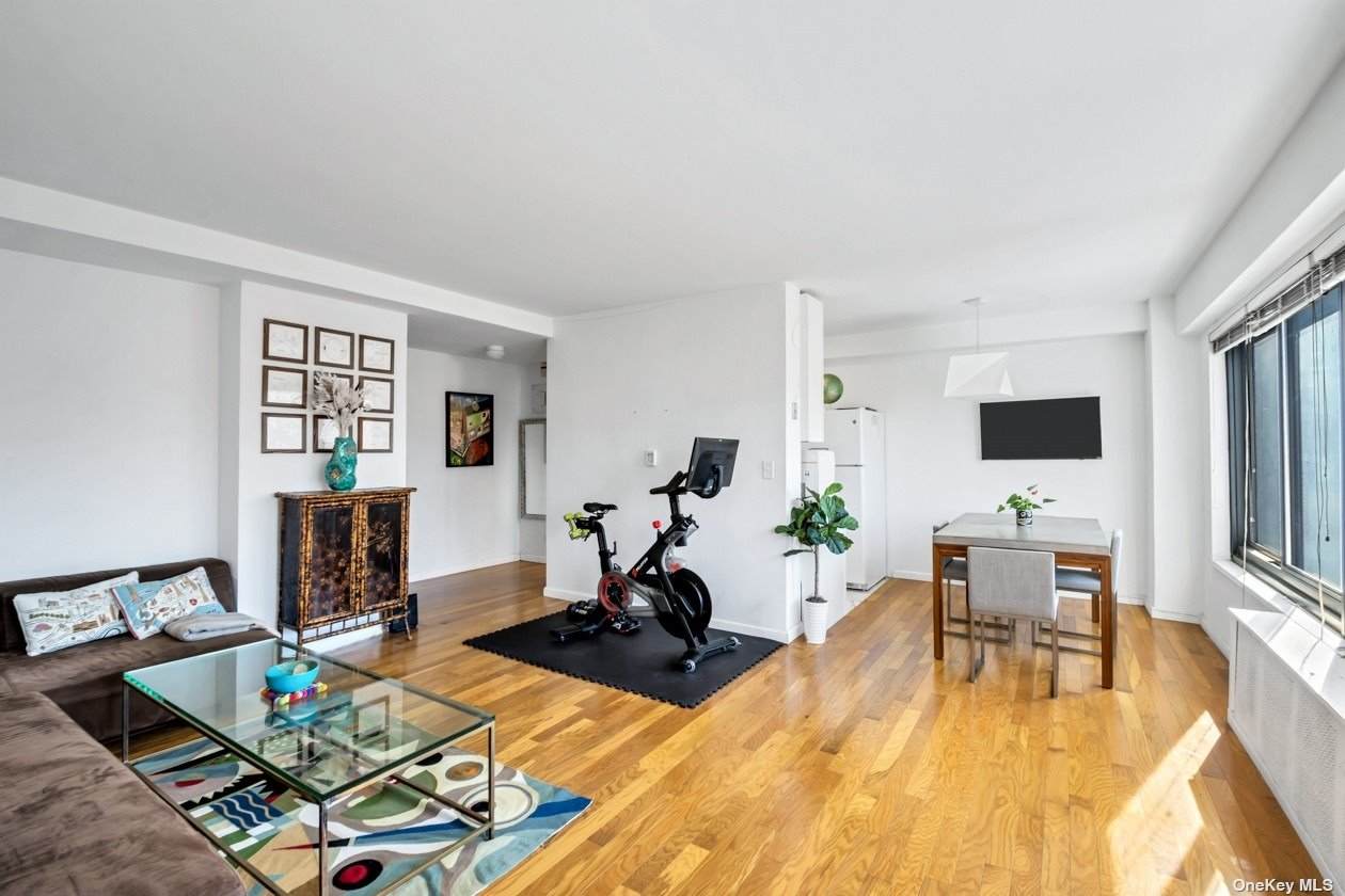 33-43 14th Street - Photo 1