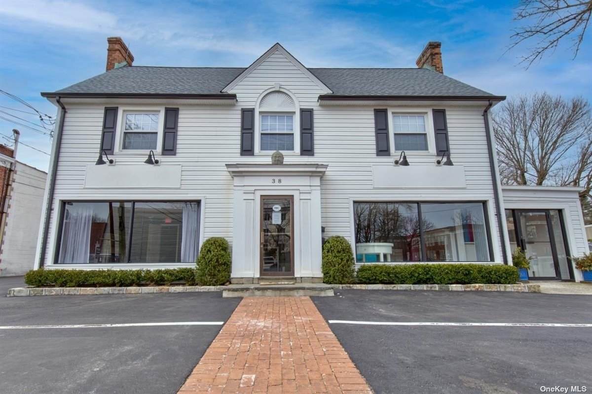 38 Forest Avenue - Photo 1