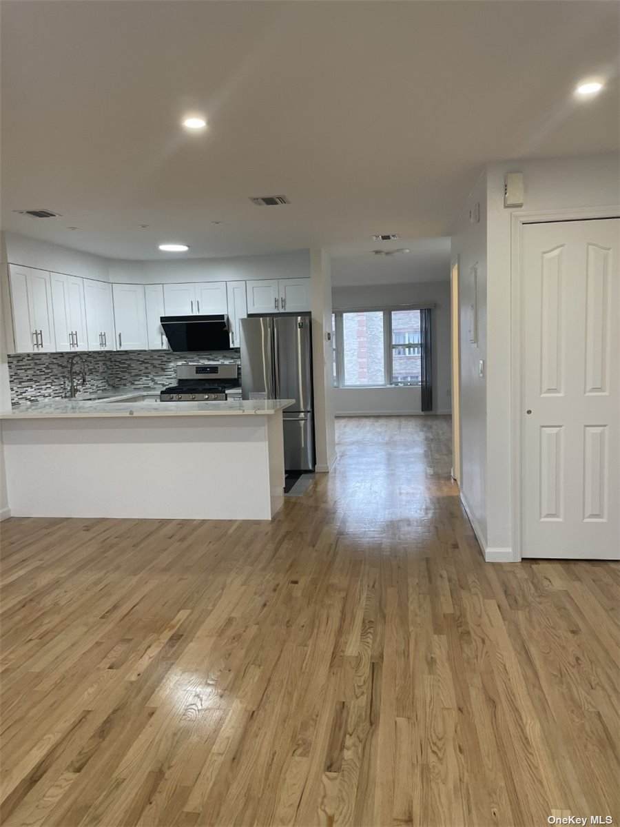 114-27 Dalian Court - Photo 1