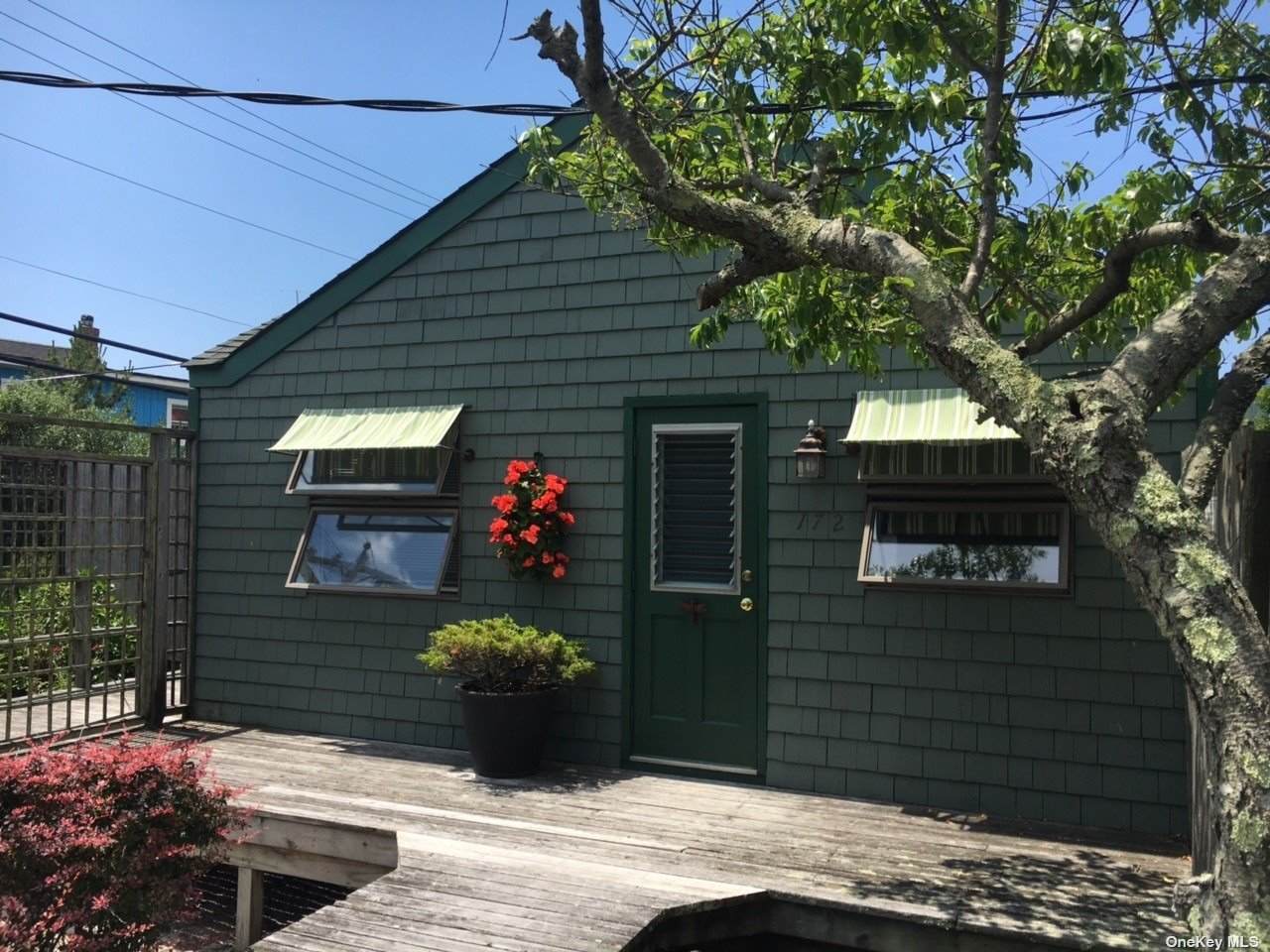 172 Main Walk - Photo 1