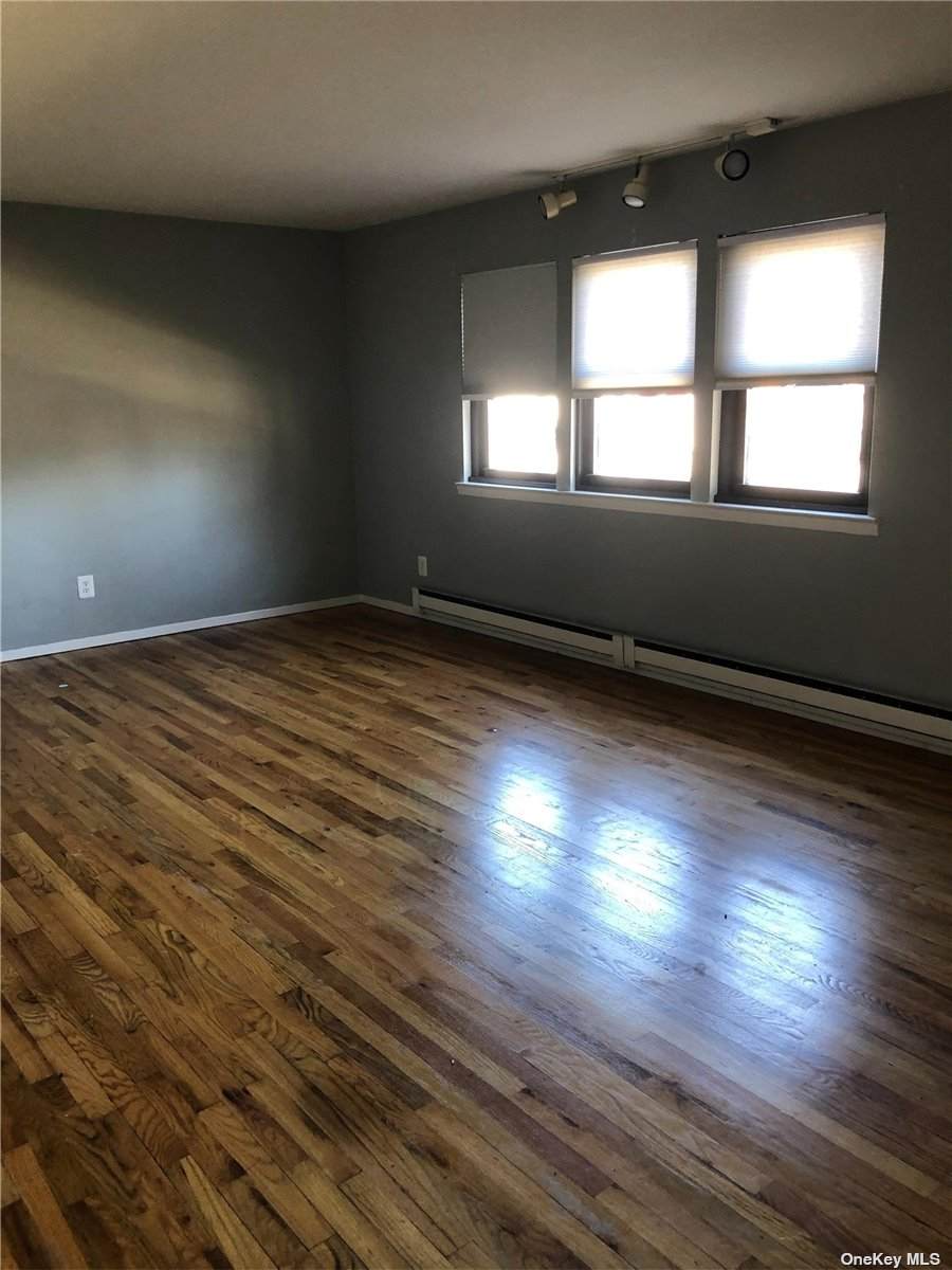 2260 Merrick Avenue - Photo 1