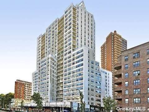 125-10 Queens Boulevard - Photo 1