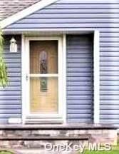 9 Roxbury Road - Photo 1