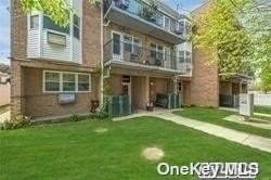 95-08 150th Road - Photo 1