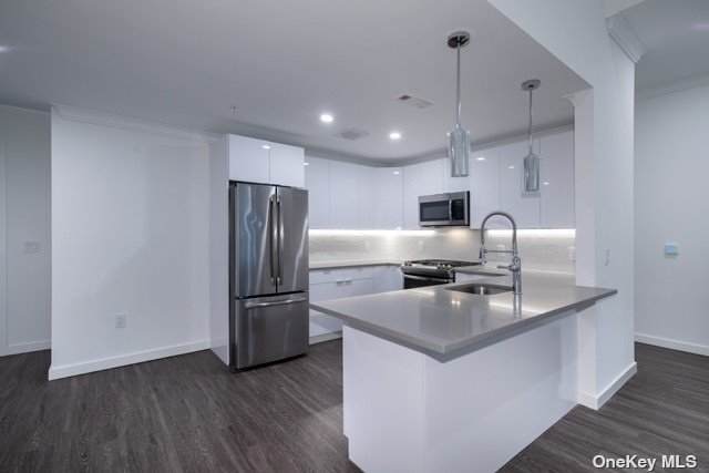 119 Searing Avenue - Photo 1