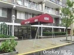 650 Shore Road - Photo 1
