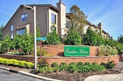 4 Clubside Drive - Photo 1