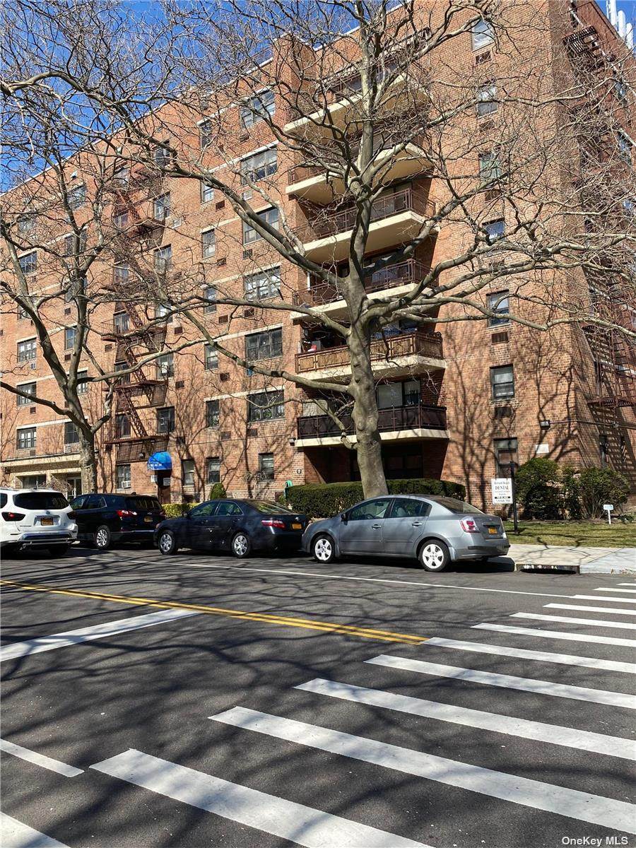 153-25 88th Street - Photo 1