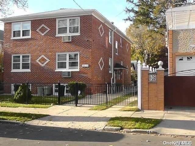 142-09 Negundo Avenue - Photo 1