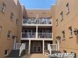 255 Broadway - Photo 1