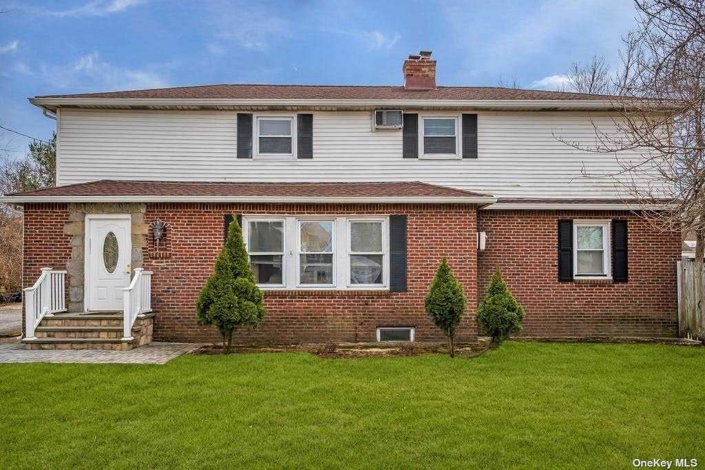 1559 5th Street - Photo 1