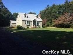 37 East Wind Drive - Photo 1