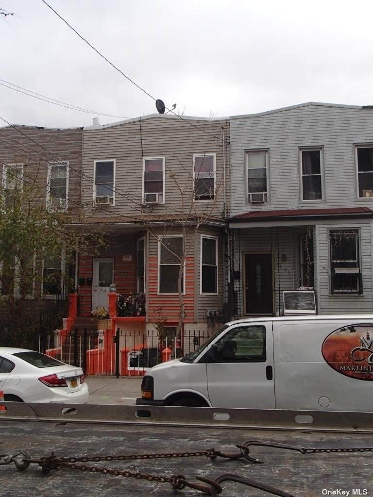 31-13 12th Street - Photo 1
