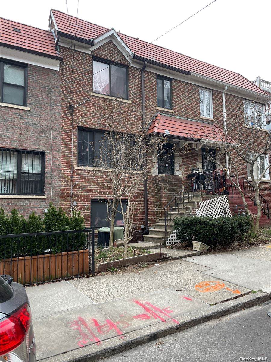 67-38 Burns Street - Photo 1