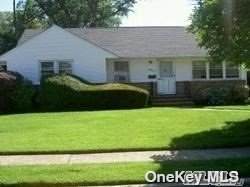 27 Whitman Avenue - Photo 1