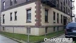 160-10 Sanford Avenue - Photo 1