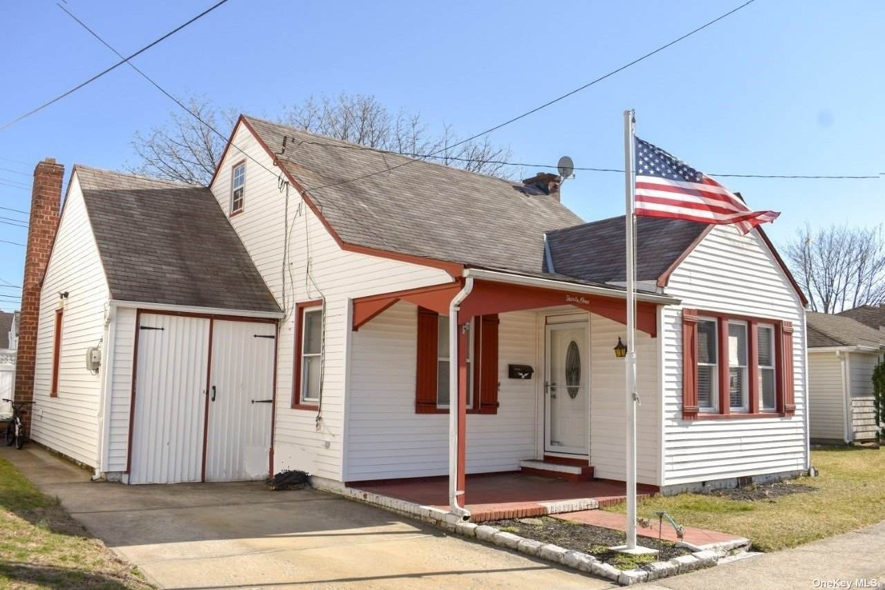 31 Norfolk Road - Photo 1