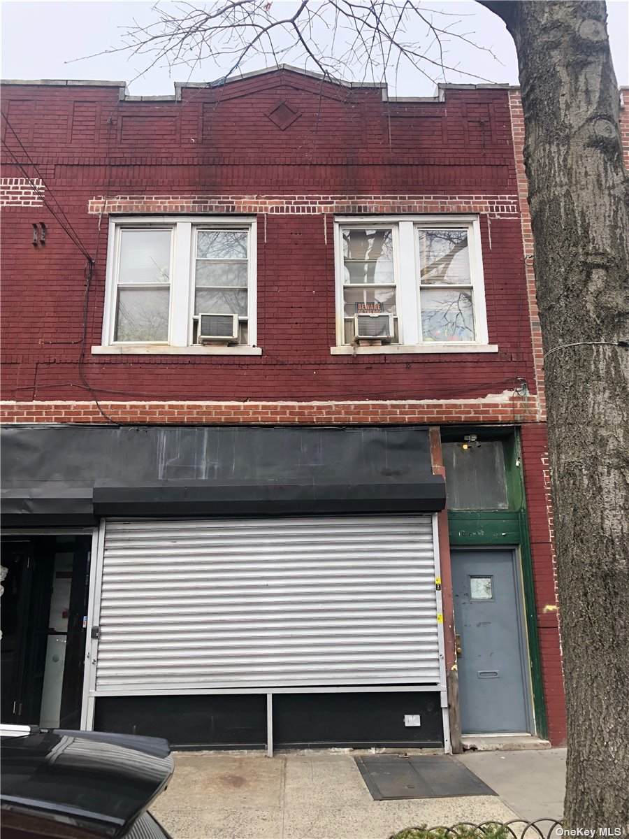 187-19 Linden Boulevard - Photo 1