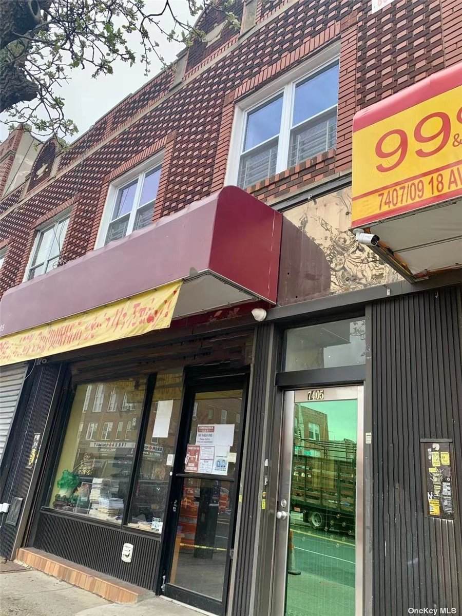 7405 18 Avenue - Photo 1