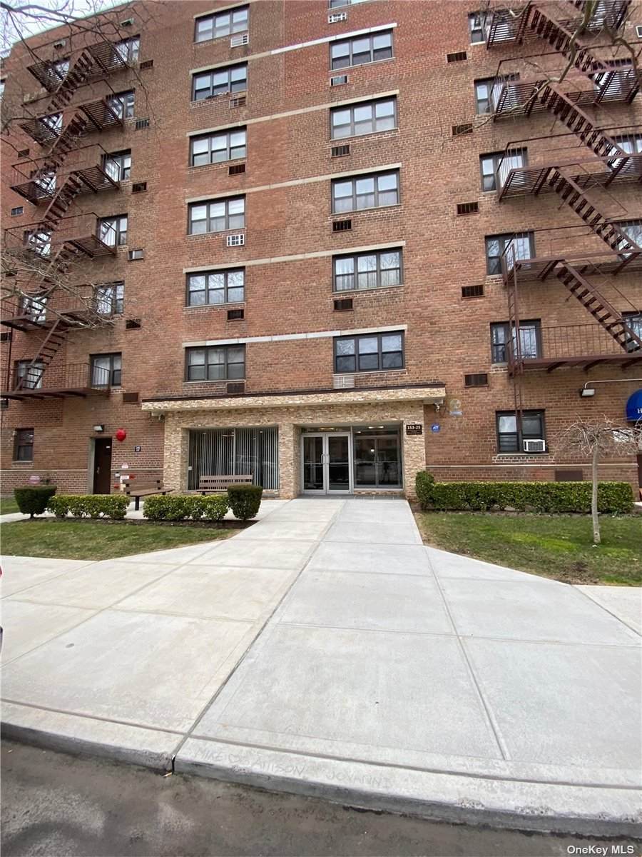 153-25 88th Street - Photo 1