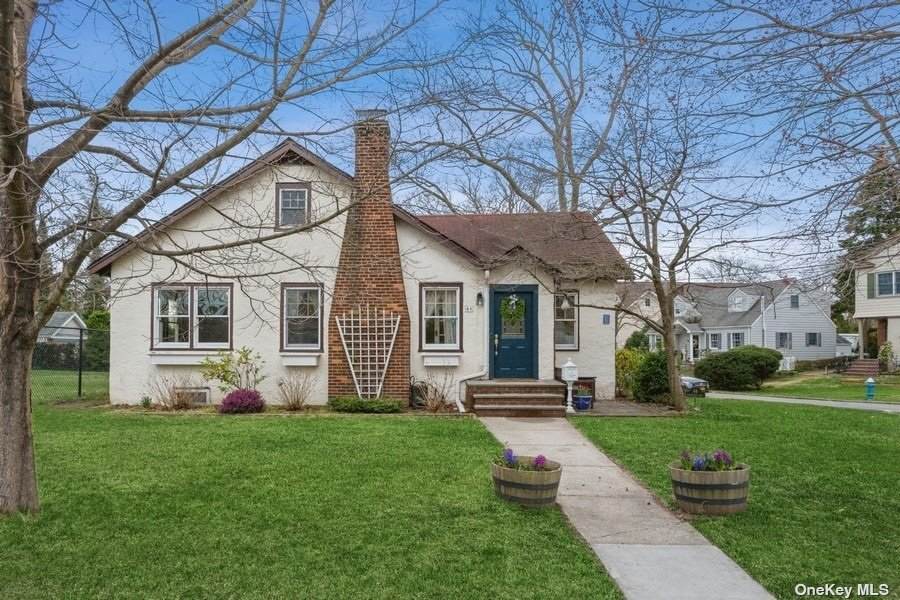 44 Greenridge Avenue - Photo 1