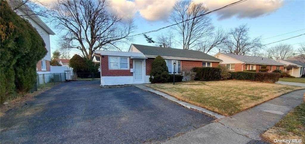 90 Birch Lane - Photo 1