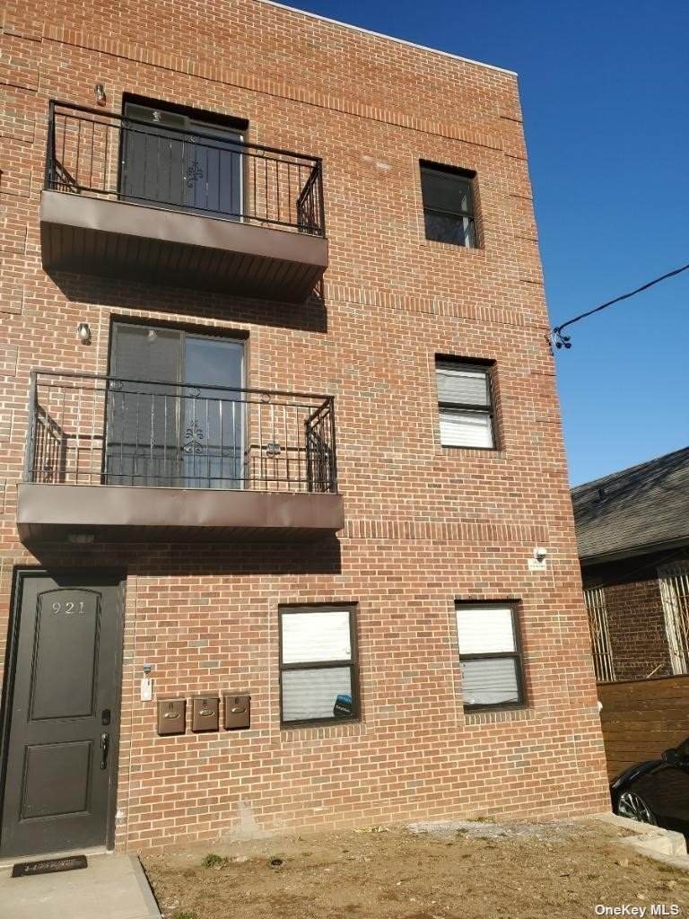 921 Cleveland Street - Photo 1