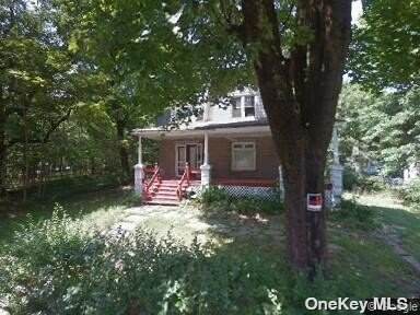 33 Bushnell Avenue - Photo 1