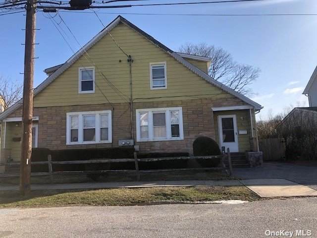 168 12th Street - Photo 1
