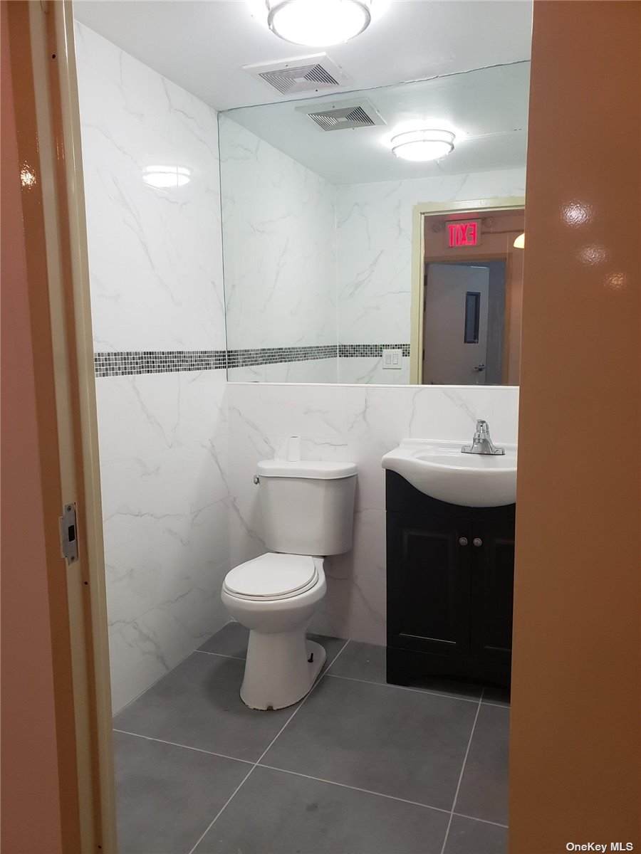 150-17 Northern Boulevard - Photo 1