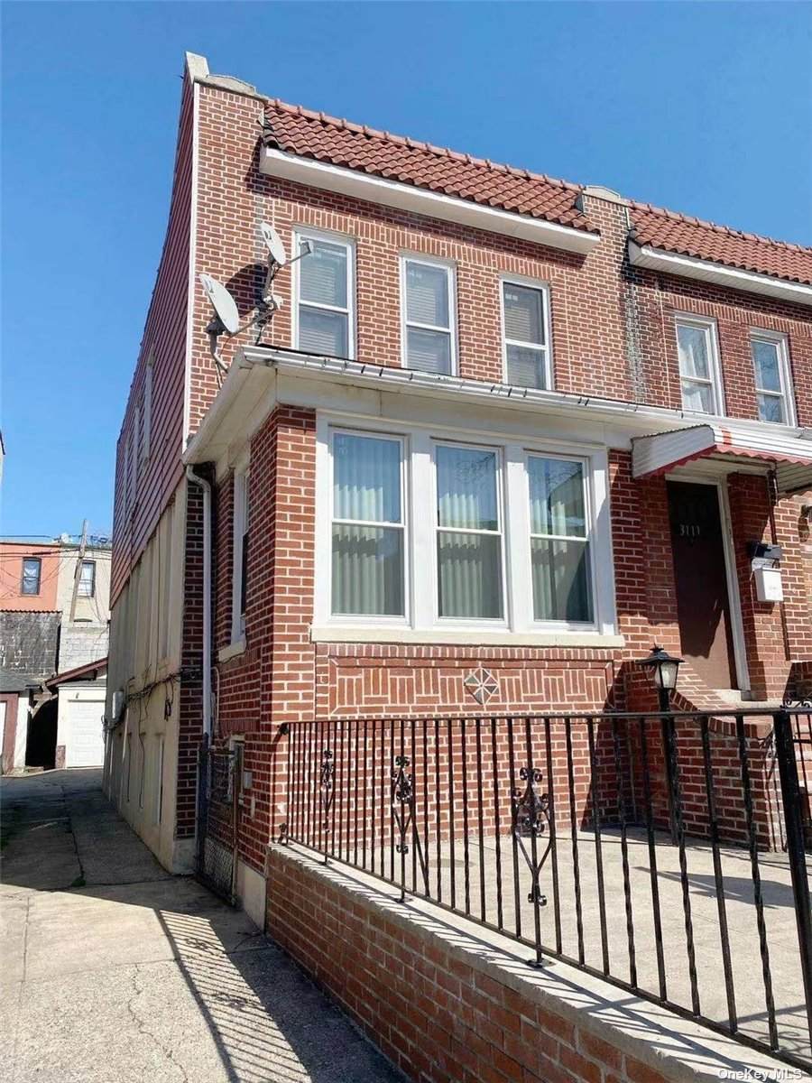3111 84th Street - Photo 1