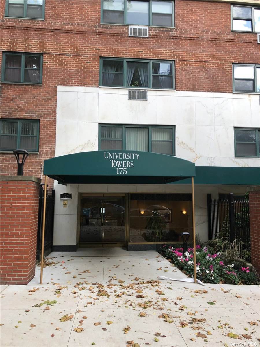 175 Willoughby Street - Photo 1