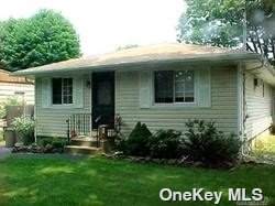 139 Shinnecock Avenue - Photo 1