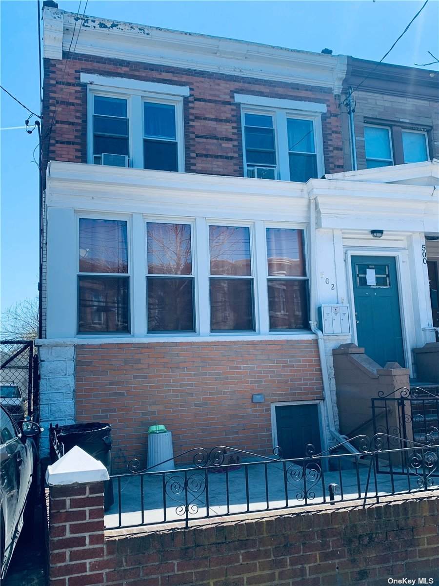 502 Hegeman Avenue - Photo 1