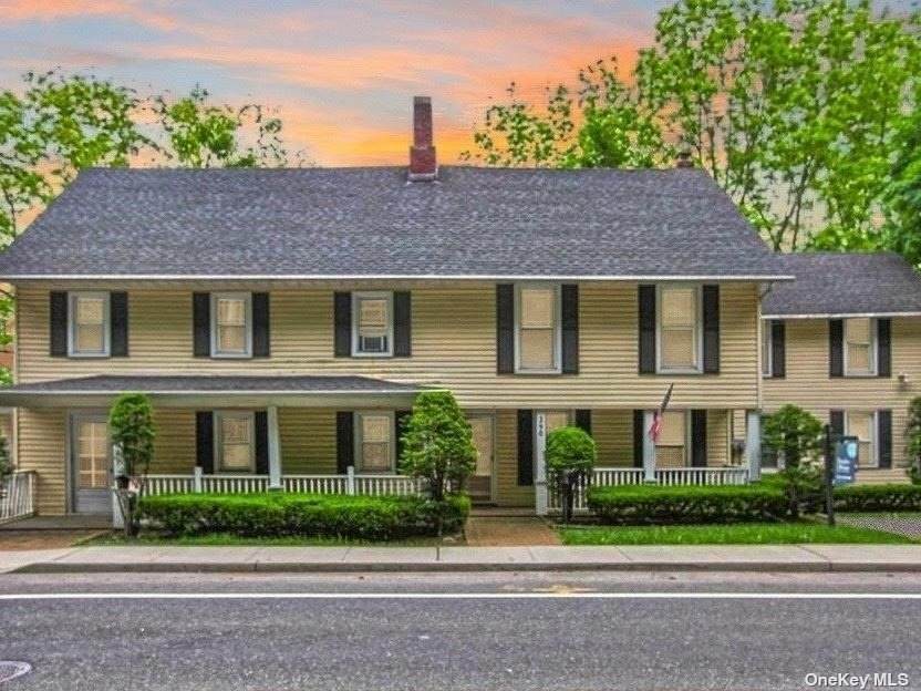 290 Woodbury Road - Photo 1