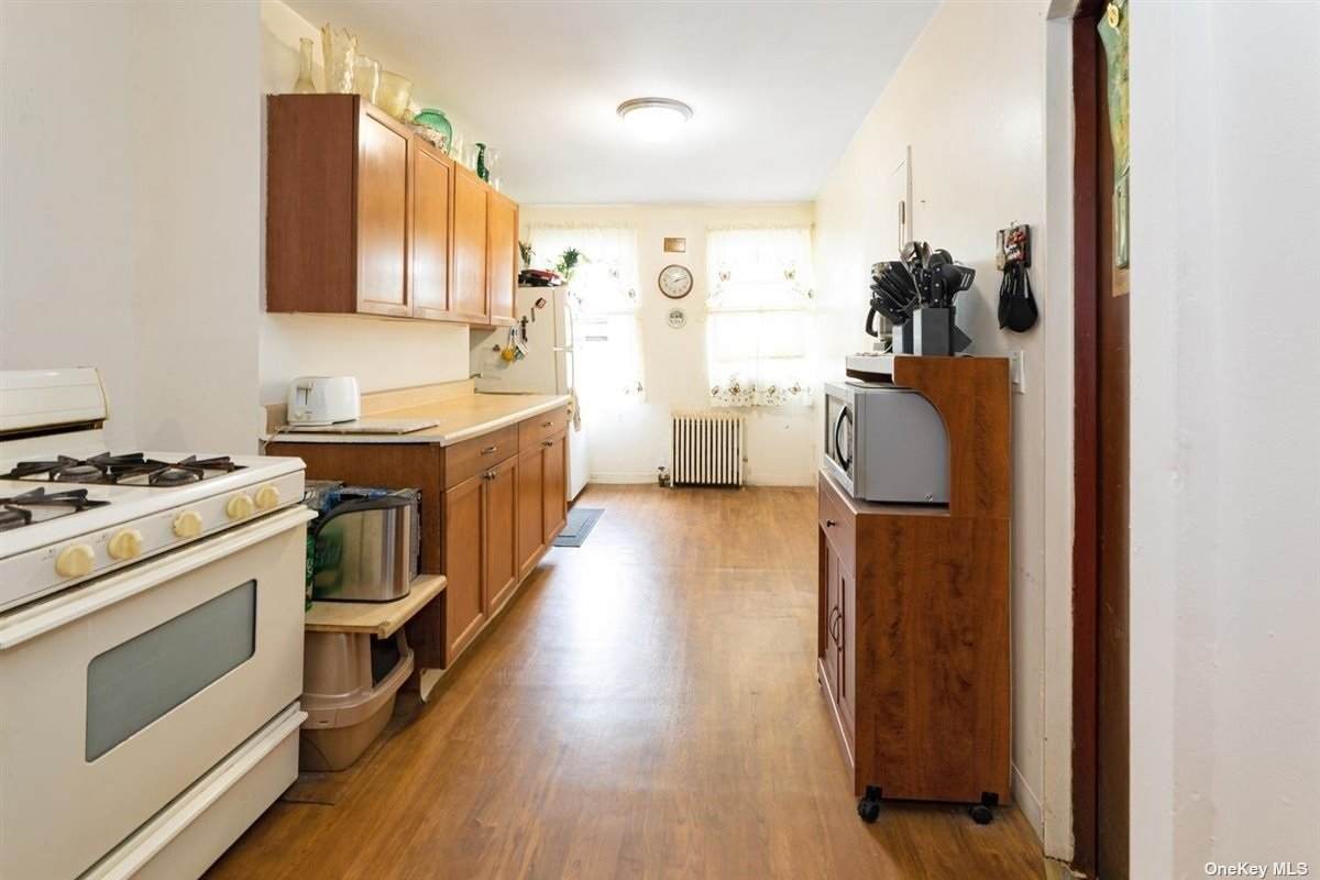 863 Grand Street - Photo 1