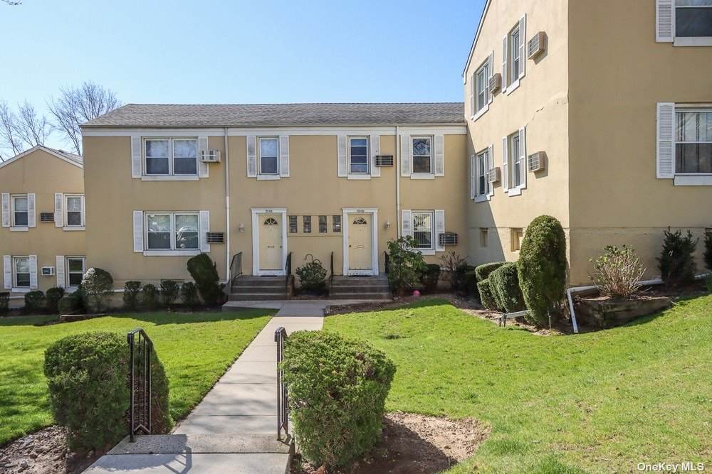 70-03 252nd Street - Photo 1