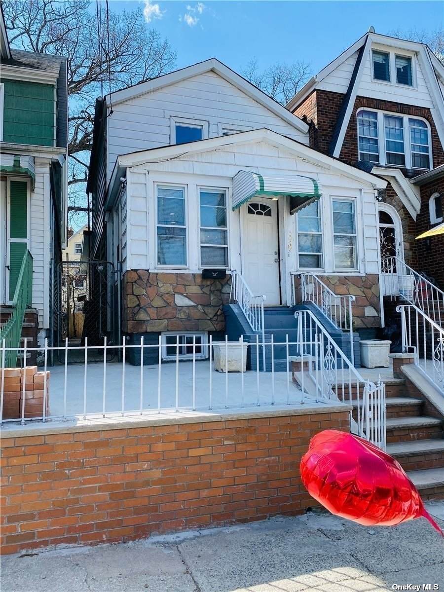 109-10A Lefferts Boulevard - Photo 1
