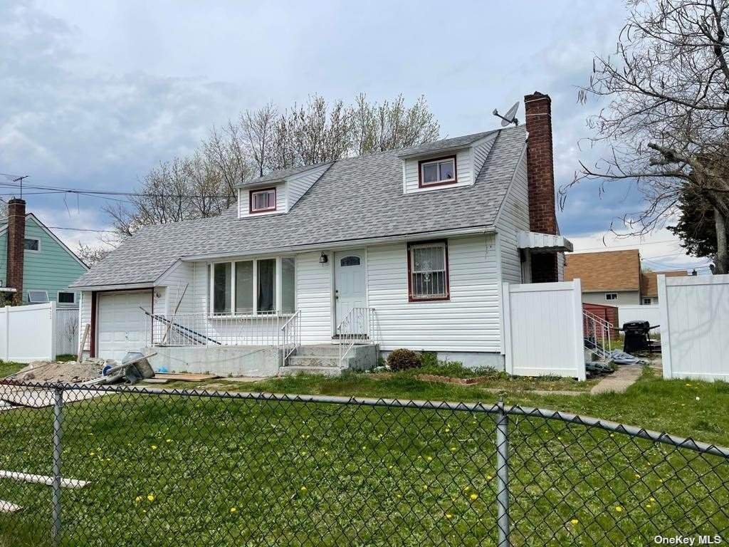 435 Ackerman Street - Photo 1