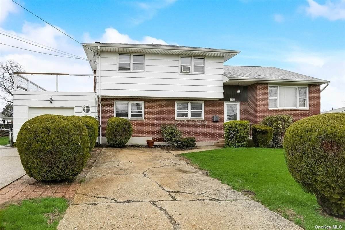195 Ferndale Court - Photo 1