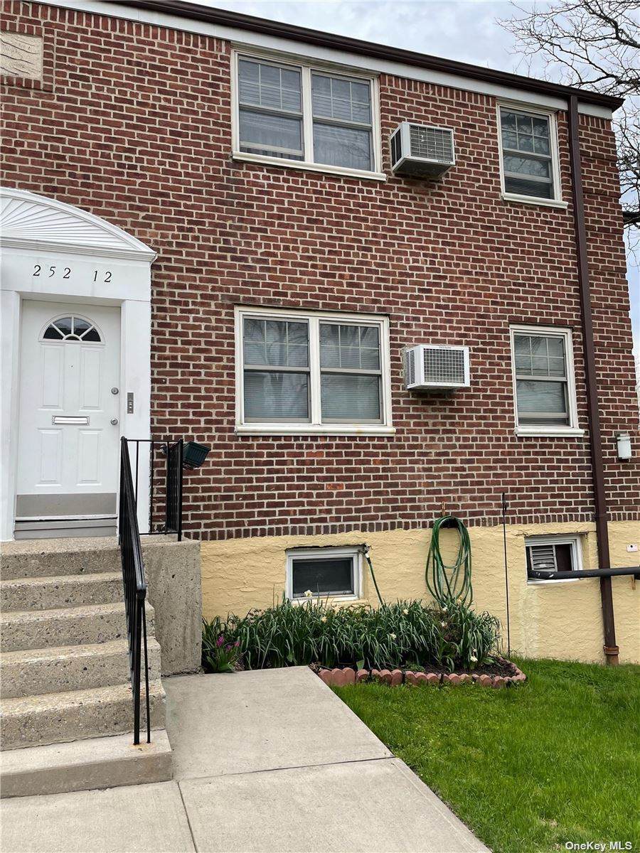 252-12 58 Ave - Photo 1