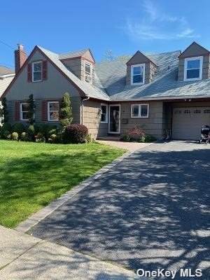 14 Columbia Avenue - Photo 1