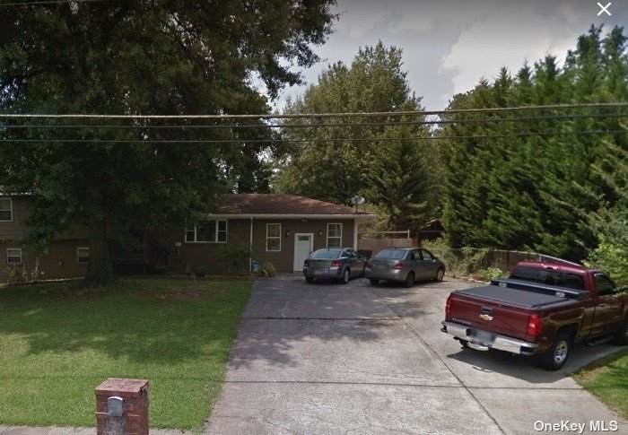 3083 Claiborne Drive - Photo 1