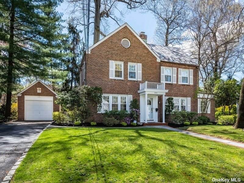 280 Park Avenue - Photo 1