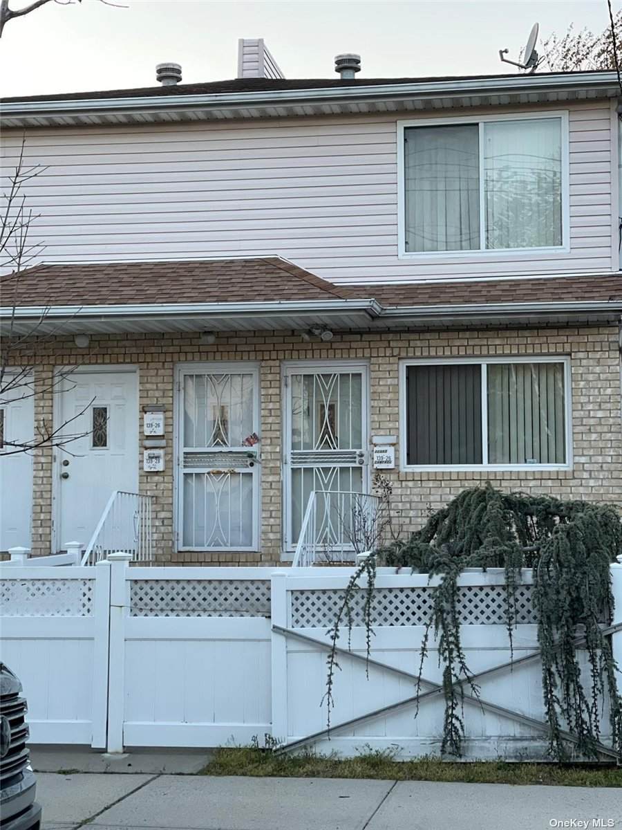 139-26 249th Street - Photo 1