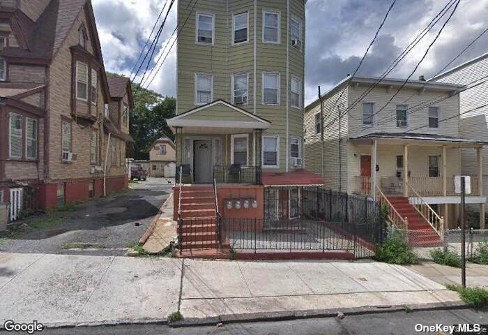 128 Oliver Avenue - Photo 1
