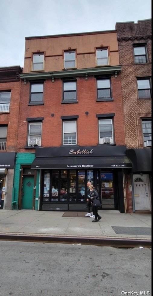 145 Smith Street - Photo 1