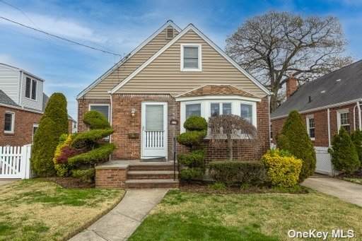 227 Fendale Street - Photo 1